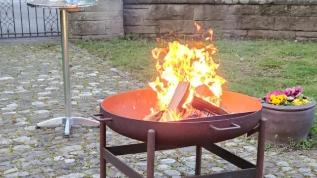 Osterfeuer (Foto: Peter Güdel) Osterfeuer (Foto: Peter Güdel)